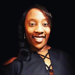 Meet your Posher, Elisha